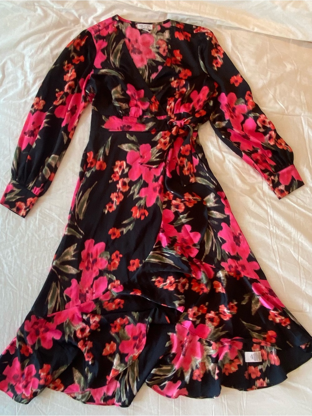 sofia by sofia vergara Black Wrap Midi Dress with Hot Pink Floral Print